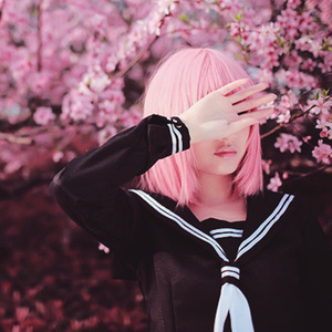 一边摸一边抽搐一进一出视频
