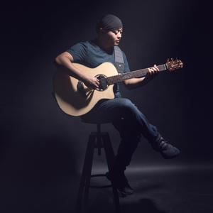 一边摸一边抽搐一进一出视频
